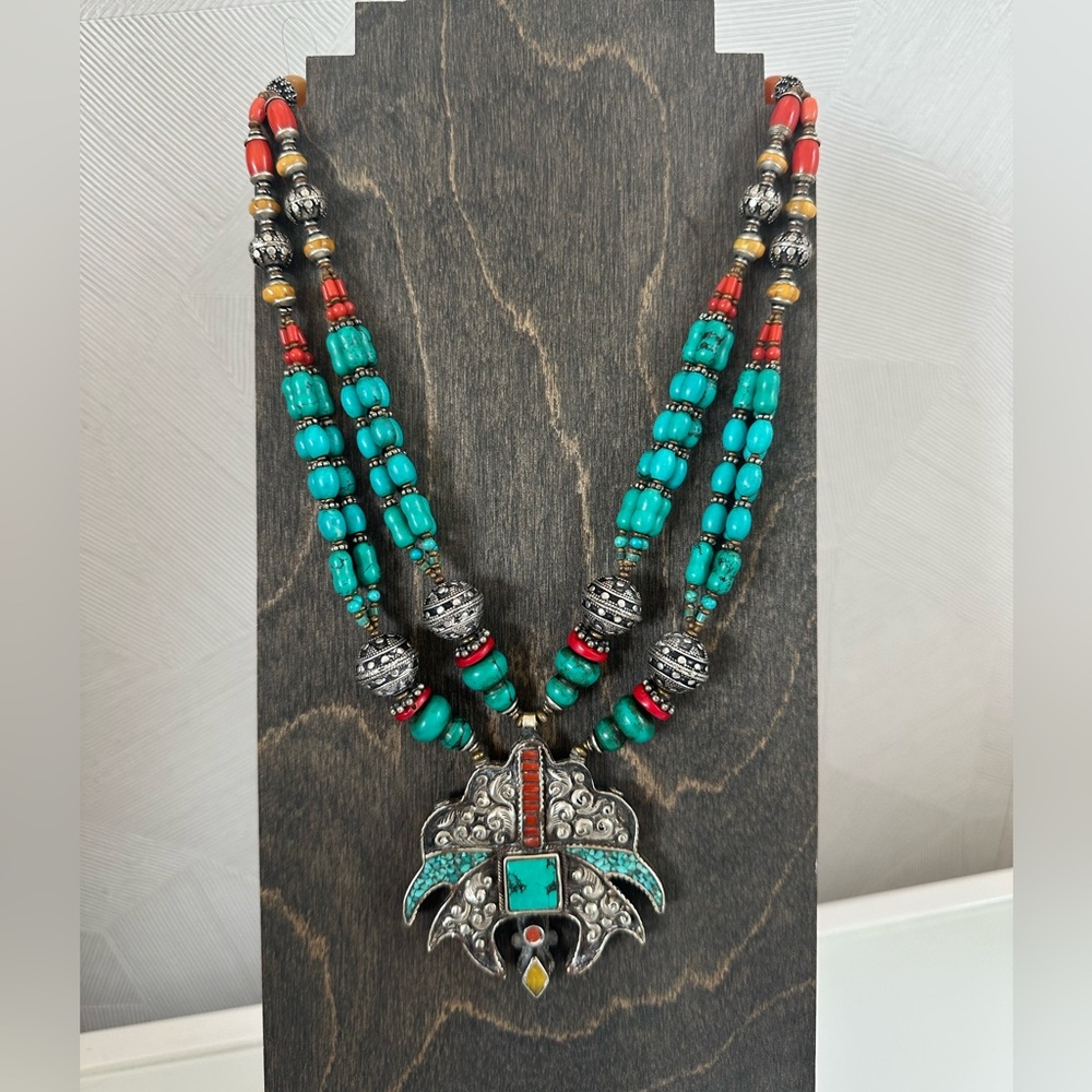 Moroccan Necklace 19”
